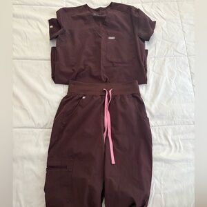 FIGS scrub set; Zamora high waisted jogger scrub pants & Catarina one-pocket top